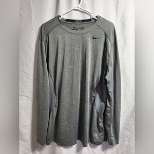 Nike Men's Heather Gray Long Sleeve Tee, Size XL